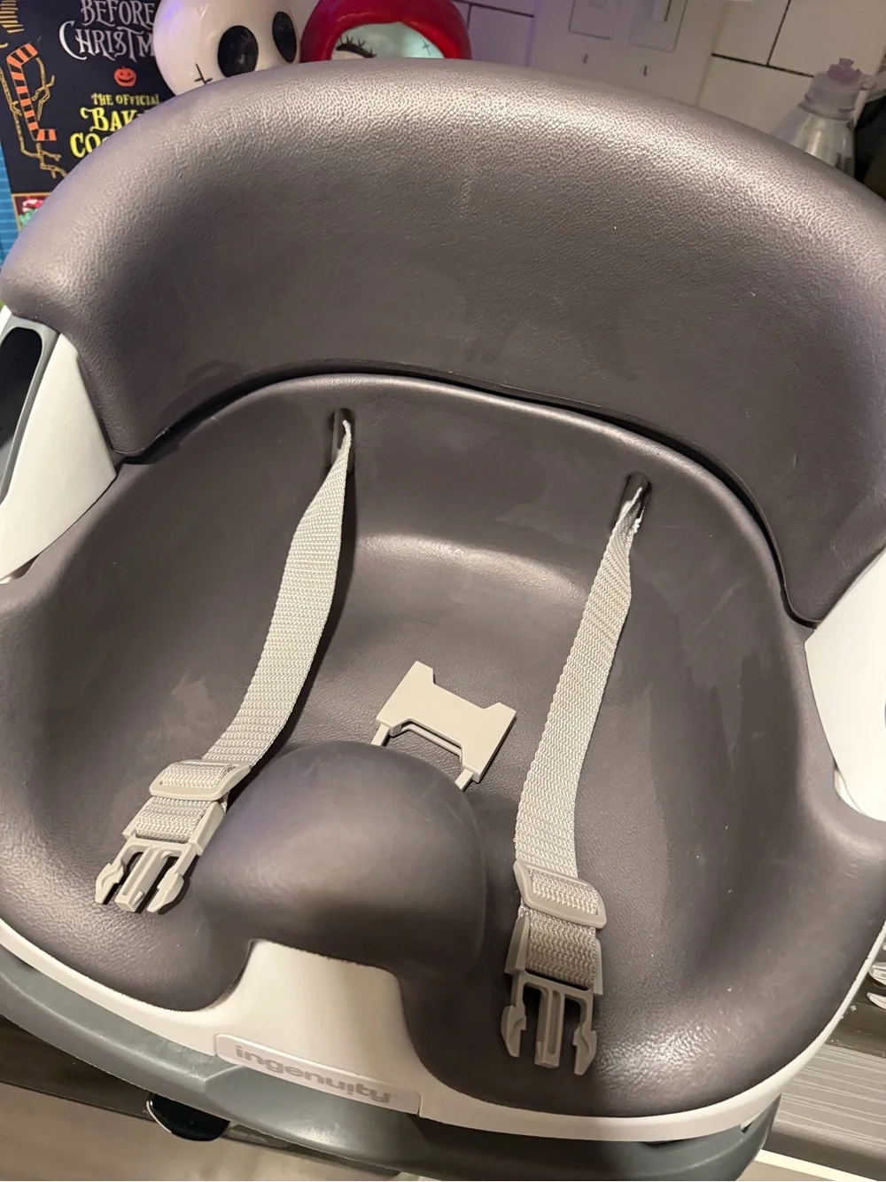 Ingenuity Baby Base 2-in-1 Booster Feeding and Floor Seat with Self-Storing Tray